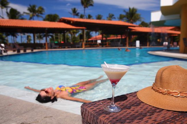 drinks-beira-piscina