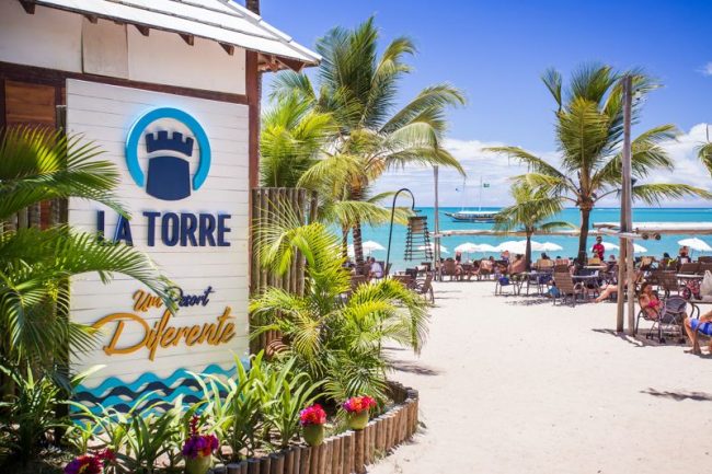 Placa do La Torre na praia
