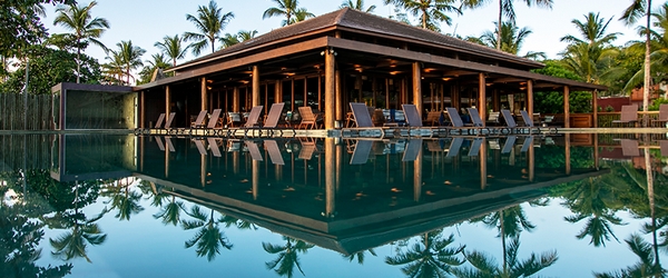 O litoral baiano oferece visuais e resorts lindos, como o Kûara Hotel