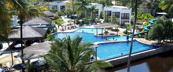 O complexo aquático do Resort Tororomba é excelente para entreter as crianças e os pais.
