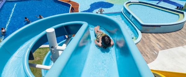 O toboágua, uma das sensações do complexo aquático do Resort Tororomba.